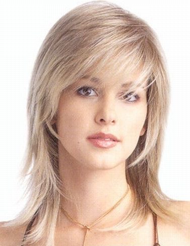 Peruca Adulto com Fibra Sintética Natural Jade Peruca Adulto com Fibra Sintética Natural Jade