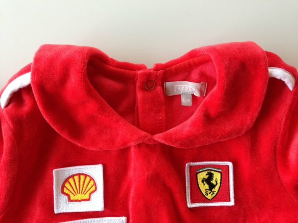 Macacão Original Ferrari Bebê Plush Macacão Original Ferrari Bebê Plush