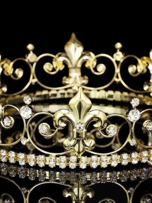 Coroa de Rei Rainha com Pedras Elite Dourada