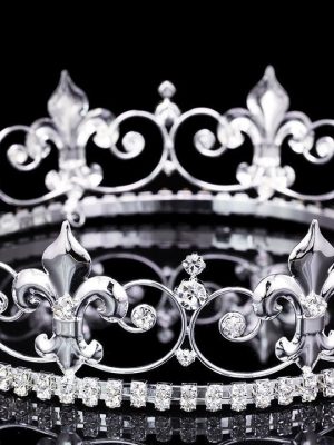 Coroa de Rei Rainha com Pedras Elite Prateada