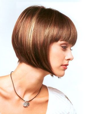 Peruca Adulto com Fibra Sintética Natural Tori Peruca Adulto com Fibra Sintética Natural Tori