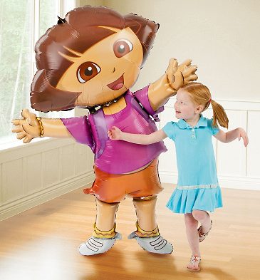 Balão Gigante de Ar Dora a Exploradora